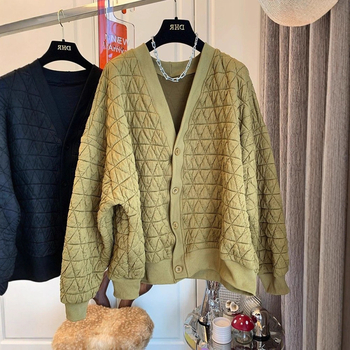 Женско диамантово подплатено бейзболно яке, свободен крой, V-образно деколте, дълги ръкави, полиестер