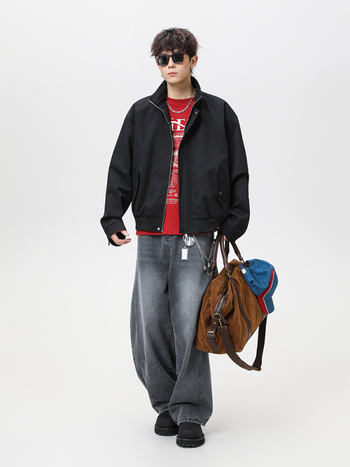 Bunda s stojacim golierom, zipsom, voľný strih, bočné vrecká, jednofarebný polyester 100% s podšívkou 100%, jeseň 2025