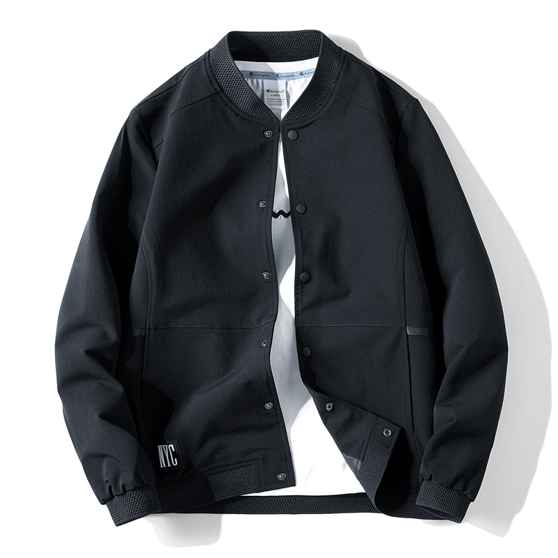 Pánska bunda na jar a jeseň, úzky strih, stojatý golier, jednoradové zapínanie, bez kapucne, polyesterový materiál