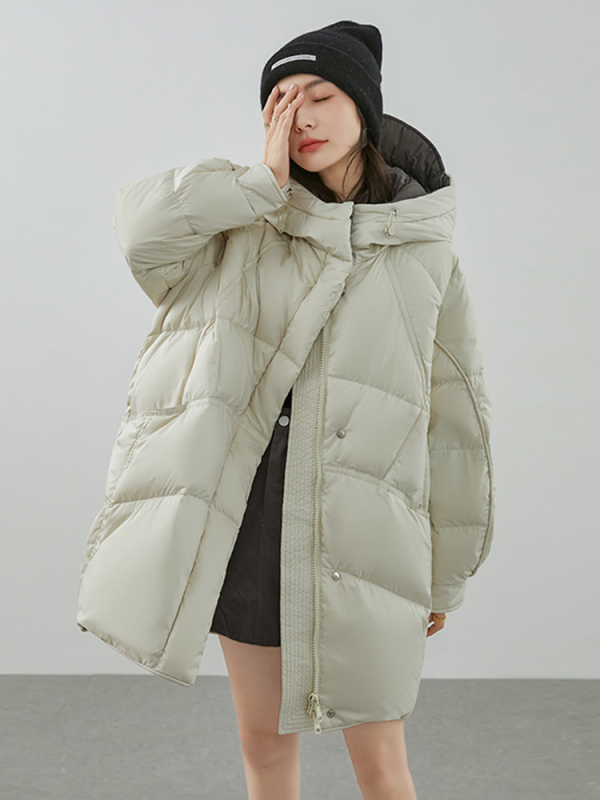 Dámska dlhá zimná bunda s kapucňou, voľný strih, kačacie perie 86–90% obsahu, polyesterový materiál, výplň 101–200 g