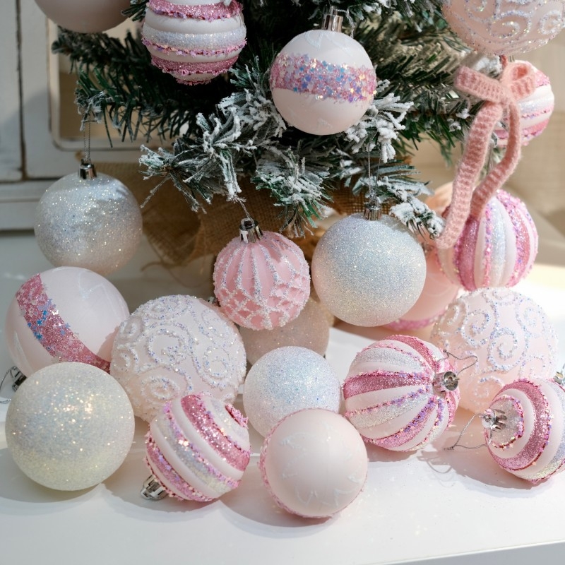 Kalėdinė papuošimo kamuolė — plastikinė, modernus minimalistinis stilius, elektroplatininio paviršiaus danga, prekinis ženklas Yoyo