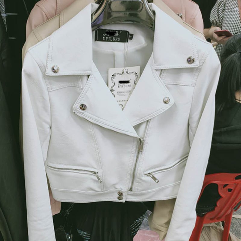 PU кожено дамско яке, слим фит, яка тип костюм, цип, пролет 2023