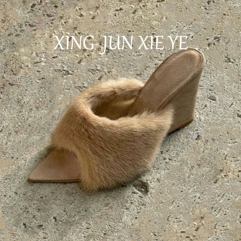 Sandales ar vienu siksnu, asas purns, mikrošķiedras augšdaļa, gumijas zole