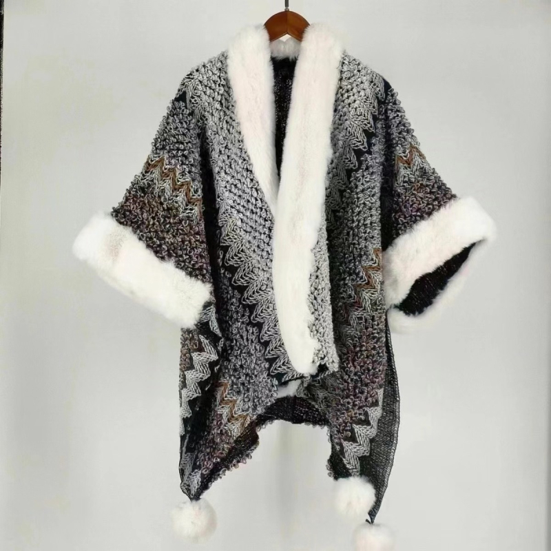 Etno stiliaus storas kailio apykaklės šalikėlis, poliesteris, spalvotų grotelių raštas, išlaiko šilumą, žiemai, pavasariui ir rudeniui