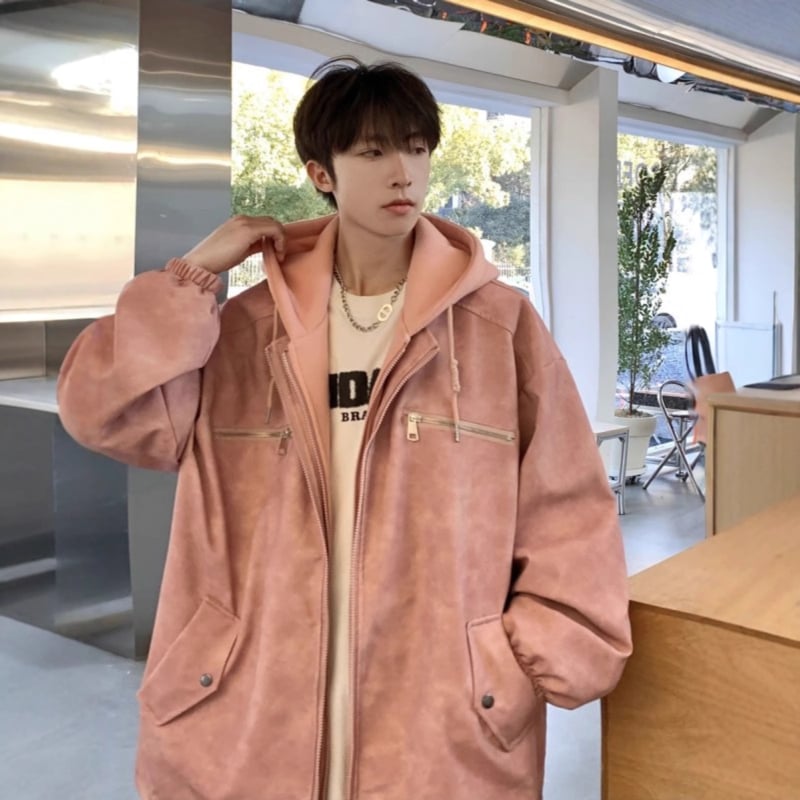 PU odinė striukė su gobtuvu - laisvo kirpimo, užtrauktukas, šoniniai kišenės, poliesterio pamušalas, ilgis 50-65 cm, rudens 2025