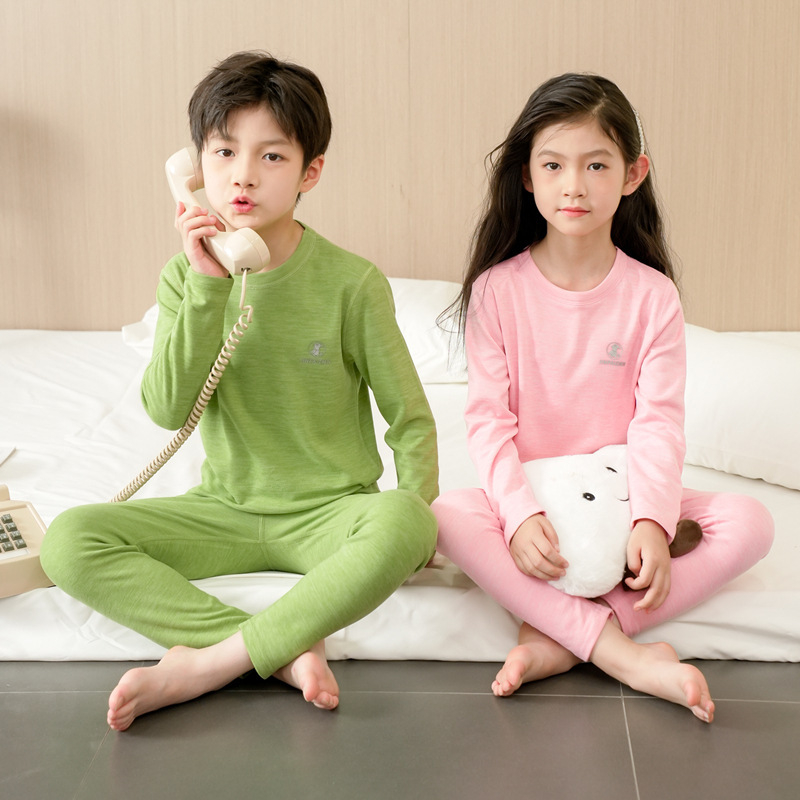 Σετ θερμικών εσωρούχων για παιδιά - Υφάσματα από πολυεστέρα (93,9%), μοτίβο καρτούν, κανονικού πάχους, στρογγυλός λαιμός, unisex, για παιδιά 3–8 ετών, διατηρεί τη θερμότητα το χειμώνα, την άνοιξη και το φθινόπωρο