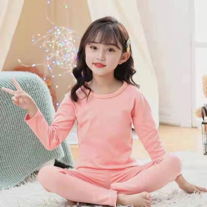 Dječji set termo donjeg rublja s automatskim zagrijavanjem – kationični poliester, extradebe 501–600 g/m², okrugli ovratnik, dugi rukavi, za uzrast 4–6 godina, unisex