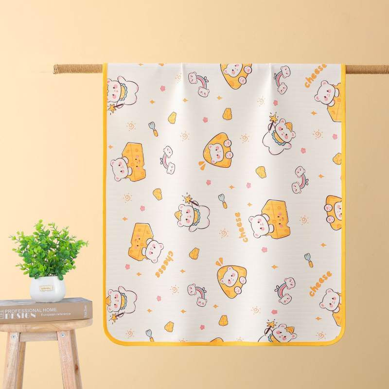 Zīdaiņu matrača paliktnis ar dubultu džakarda audumu, kokvilnas pamatmateriālu un TPU ūdensizturīgu slāni, karikatūras stilā, pielāgota apstrāde, pieejama privātā zīmola