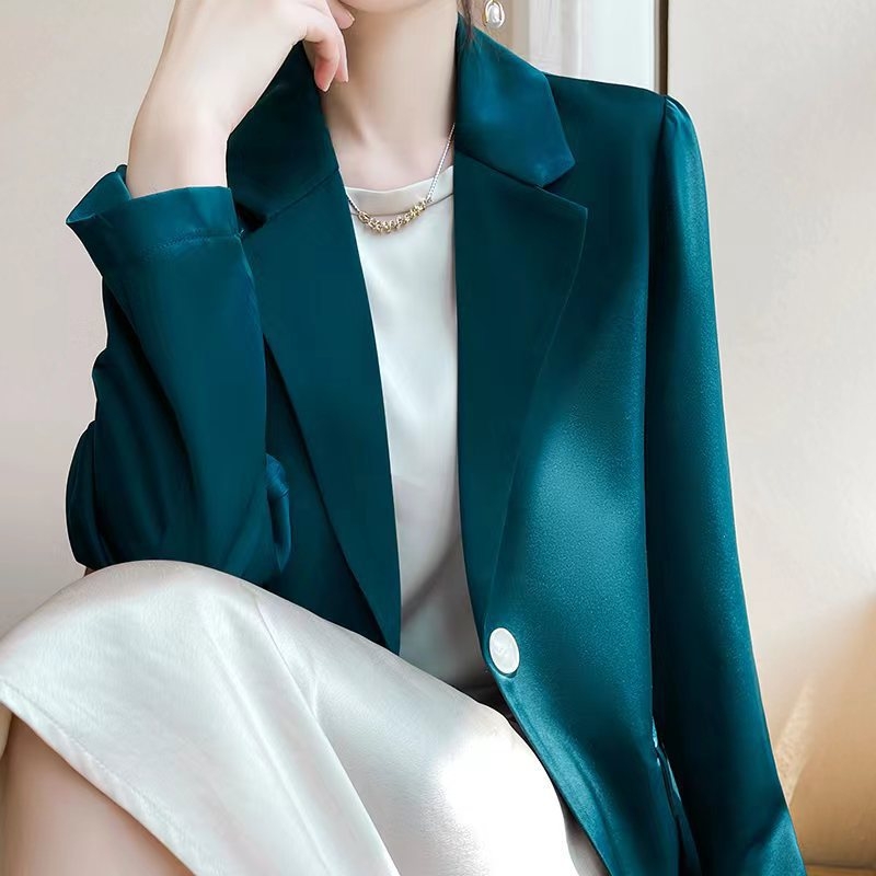 Женско сако за костюм, тънък модел, ацетат сатен плат, 3D ефект, костюмска яка, дълги ръкави, едно копче, пролет-лято 2025