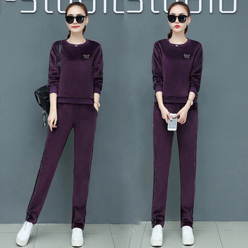 Дамски костюм от бархат за ежедневието с черепен модел и бродерия, полиестерна основа (есен 2022)