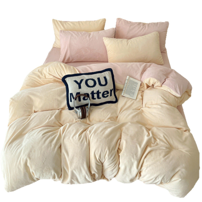 Milk Velvet flanelės patalynės komplektas – keturių dalių, reaktyvus dažymas, įtraukti antklodės užvalkalas ir gumine paklode