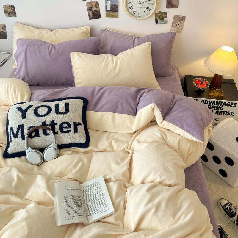 Milk Velvet flanelės patalynės komplektas – keturių dalių, reaktyvus dažymas, įtraukti antklodės užvalkalas ir gumine paklode