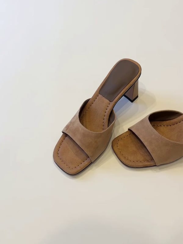 Xingshengda Slip-On báránybőr belsővel, felső rész szuper rostból, négyszögletes orr, gumi talp