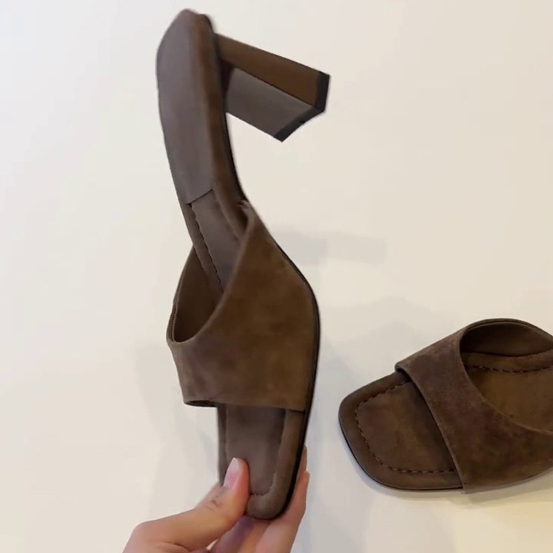 Xingshengda Slip-On báránybőr belsővel, felső rész szuper rostból, négyszögletes orr, gumi talp