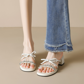 Sieviešu sandales ar loku un kristālu akcentiem, biezs papēdis, kvadrātveida purns, PU augšdaļa