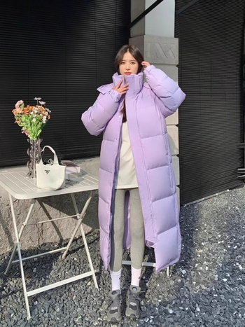 Puffer bunda s kapucňou, výplň z kačacieho peria, hrubá izolácia, vonkajší materiál: nylon