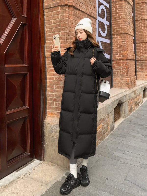 Puffer bunda s kapucňou, výplň z kačacieho peria, hrubá izolácia, vonkajší materiál: nylon