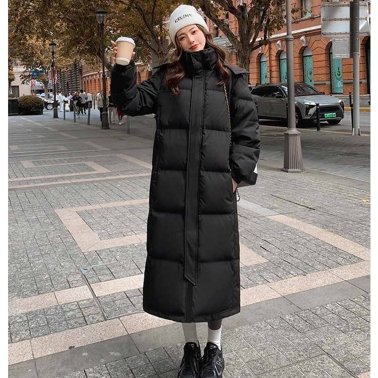 Puffer bunda s kapucňou, výplň z kačacieho peria, hrubá izolácia, vonkajší materiál: nylon