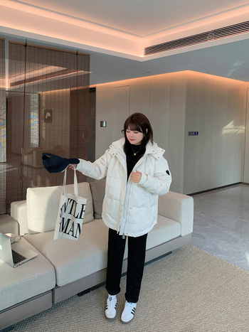 Kapucnis vastag, laza szabású kabát japán-koreai stílusban, középmagas hossz, cipzár, Duole Cotton anyag poliészter-pamut töltettel, női