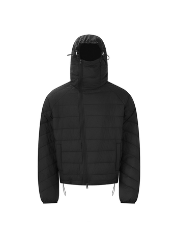 Prešívaná zimná bunda s kapucňou, obsah páperia 86–90%, výplň z bieleho kačacieho páperia, vonkajšia látka nylon, teplotný rozsah -20°C až -5°C