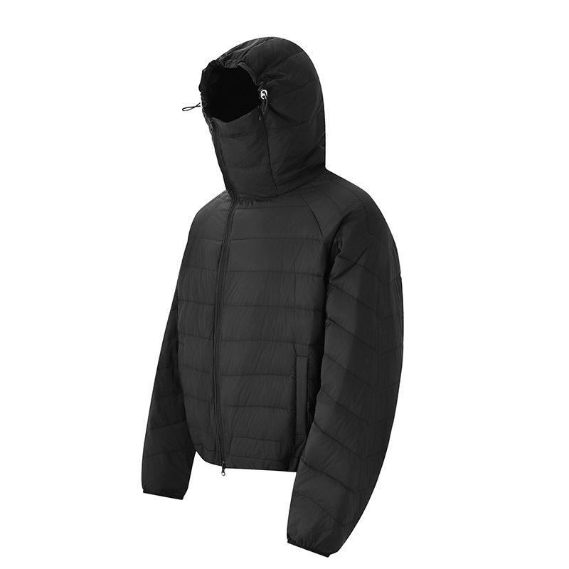 Prešívaná zimná bunda s kapucňou, obsah páperia 86–90%, výplň z bieleho kačacieho páperia, vonkajšia látka nylon, teplotný rozsah -20°C až -5°C