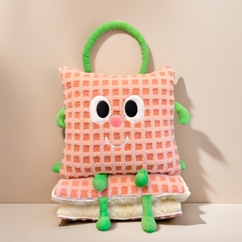 Възглавничка‑одеяло с карикатурни животинки, двупосочна функция: възглавница и одеяло, материя от овча вълна жакард и пълнеж PP памук