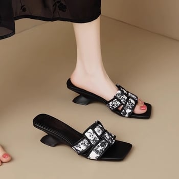 Sandale dama cu toc pană retro, vârf dreptunghiular, PU față, talpă din cauciuc, vară 2025