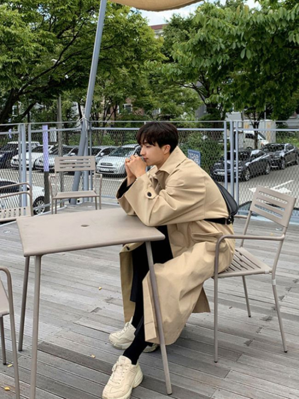 Kórejský štýl, voľný strih kabáta s golierom, zapínanie na jeden rad gombov, 90% bavlna, jeseň