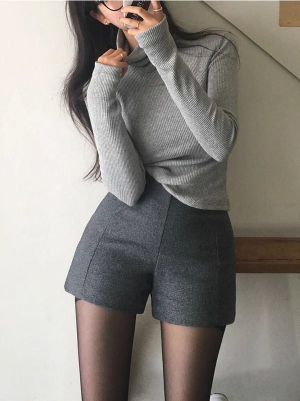 Pantaloni casual din poliester, talie înaltă, lungime 3/4, croială dreaptă, micro-elastic