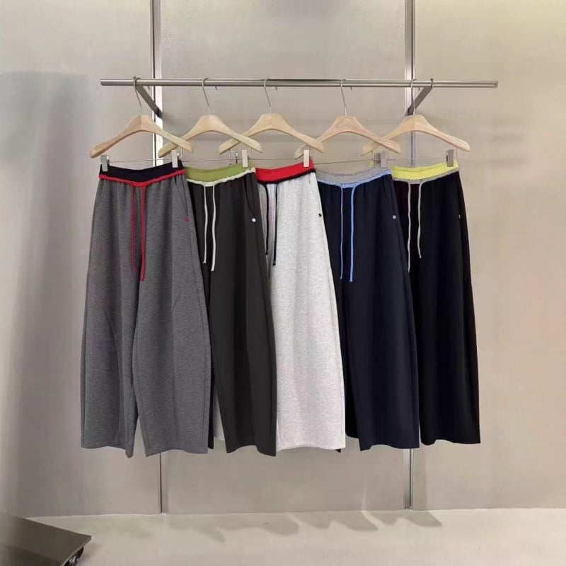 Pantaloni femei cu detalii patchwork, croiți drept, largi, talie înaltă, micro-elastici, toamnă 2025