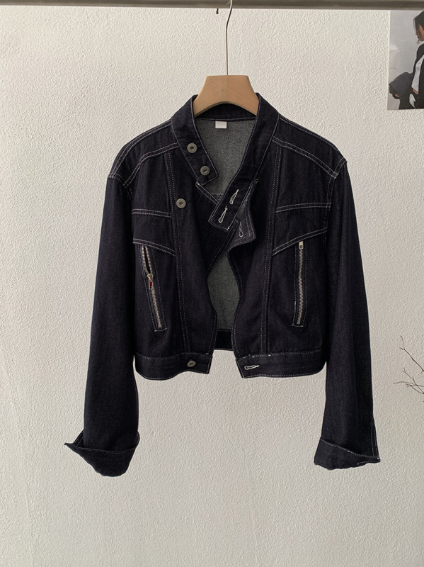 Női laza fazonú farmerdzseki álló gallérral, hosszú ujjú, rövid szabás, kétgombos zárás, 95% pamut, őszi 2025, retro stílus