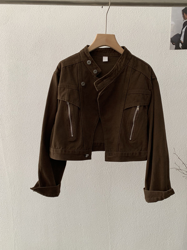 Női laza fazonú farmerdzseki álló gallérral, hosszú ujjú, rövid szabás, kétgombos zárás, 95% pamut, őszi 2025, retro stílus