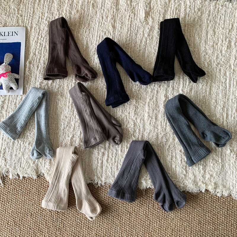 Dječje hulahopke - 95% pamuk, srednja debljina, upijaju znoj, jednobojne, za uzrast 1-3 godine