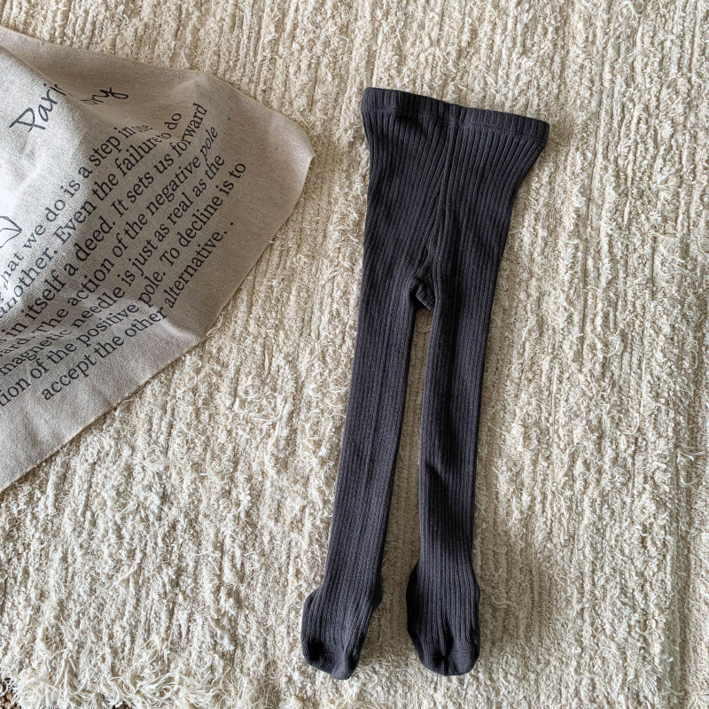 Dječje hulahopke - 95% pamuk, srednja debljina, upijaju znoj, jednobojne, za uzrast 1-3 godine