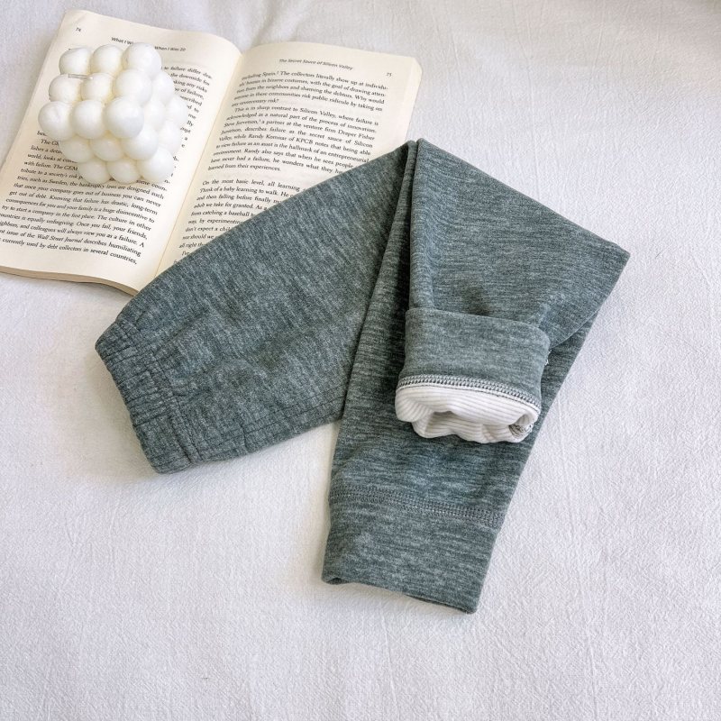 Gyermekek termális hosszú alsónadrágja, uniszex, 77% poliészter gyapjú keverék, alacsony derekú, nyitott ágyéktáj, őszi visehez