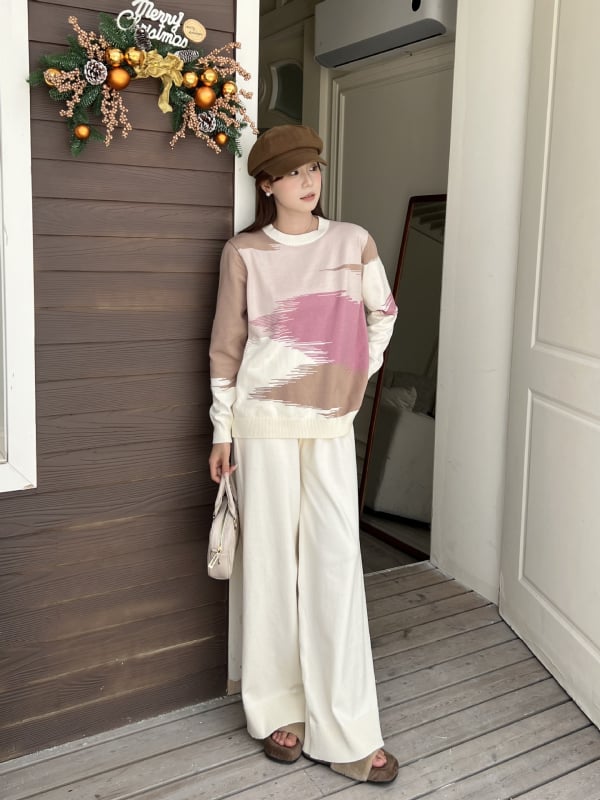 Дамски плетен двучастен комплект с панталони: елегантен ежедневен костюм, модално плетиво, Core Yarn, колажно-шевни детайли, зима 2025