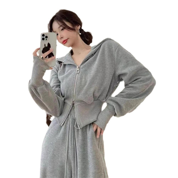 Дамски двучастов костюм: горнище с цип и широки панталони, полиестер-еластанова смес, дизайн колаж/сплайсинг, офисно-ежедневен стил