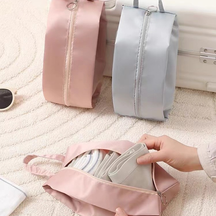 Organizator de călătorie pentru lenjerie și șosete, material satin, multifuncțional, stil geantă