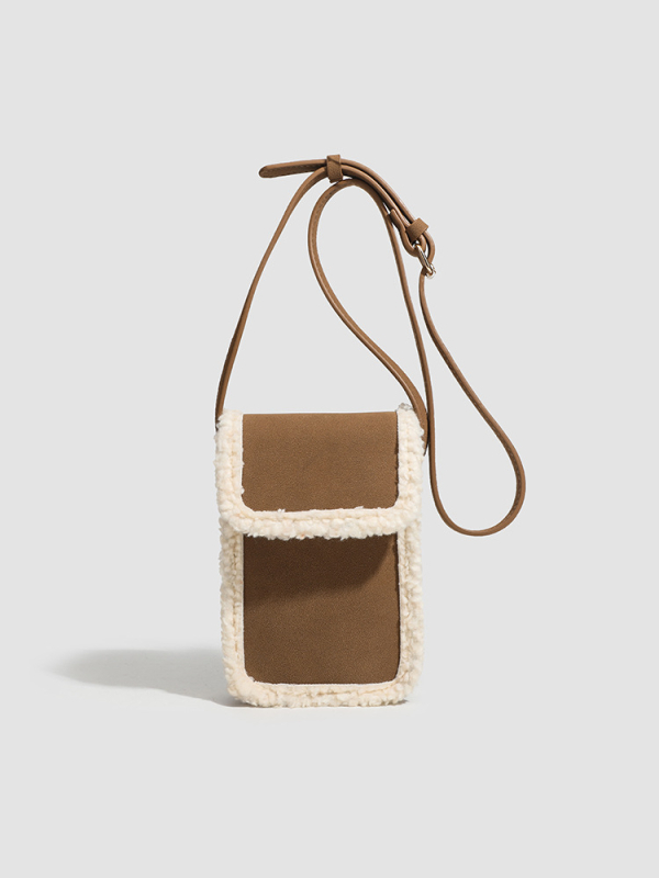 Kailuoden Crossbody táska - Szintetikus bőr, Függőleges négyzet alak, Mágneszár, Ősz 2025