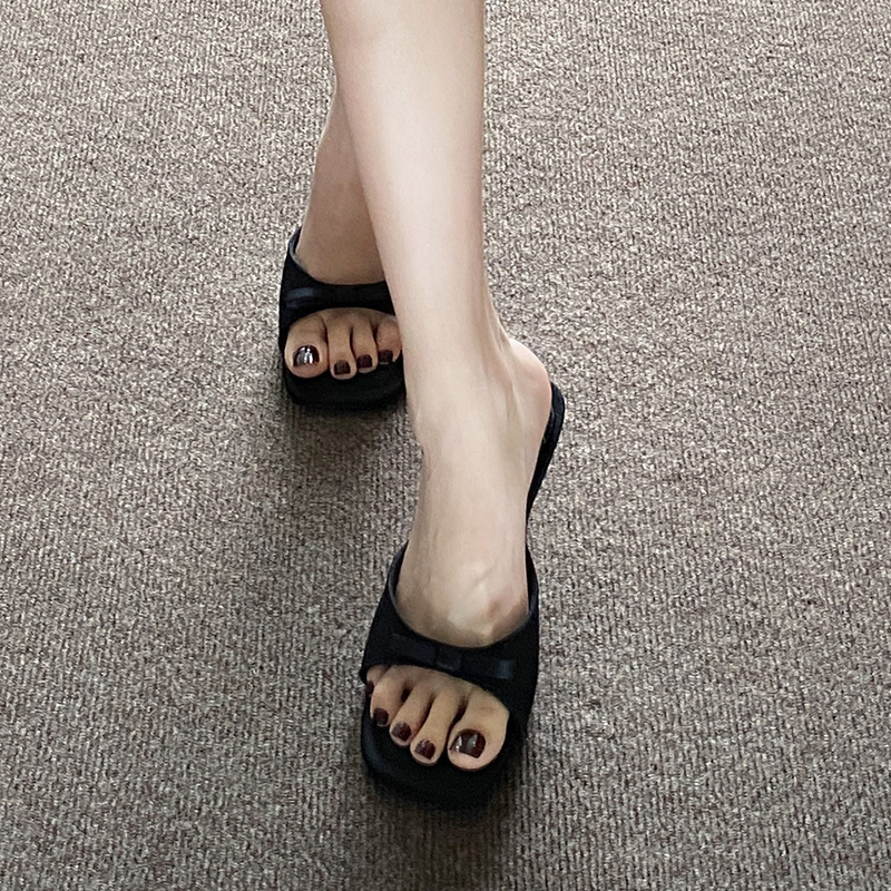 Mule cu toc înalt din velur, funda, vârf drept, stil coreean, talpă din cauciuc, primăvara 2025