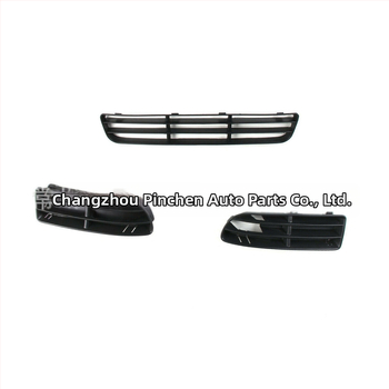 Žemutinė tinklinė grotelė priekinio buferio VW Bora 1999-2005 | Medžiaga: ABS plastikas | Diegimas: buferis | Priedų numeriai: 1J5853677C, 1J5853666C, 1J5853665B | Prekės ženklas: CZPINCHEN