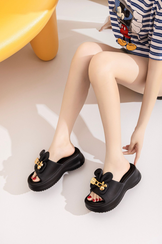 Sandale platformă pentru femei – partea superioară EVA, talpă EVA, vârf rotund, brand ZMJ, primăvara 2025