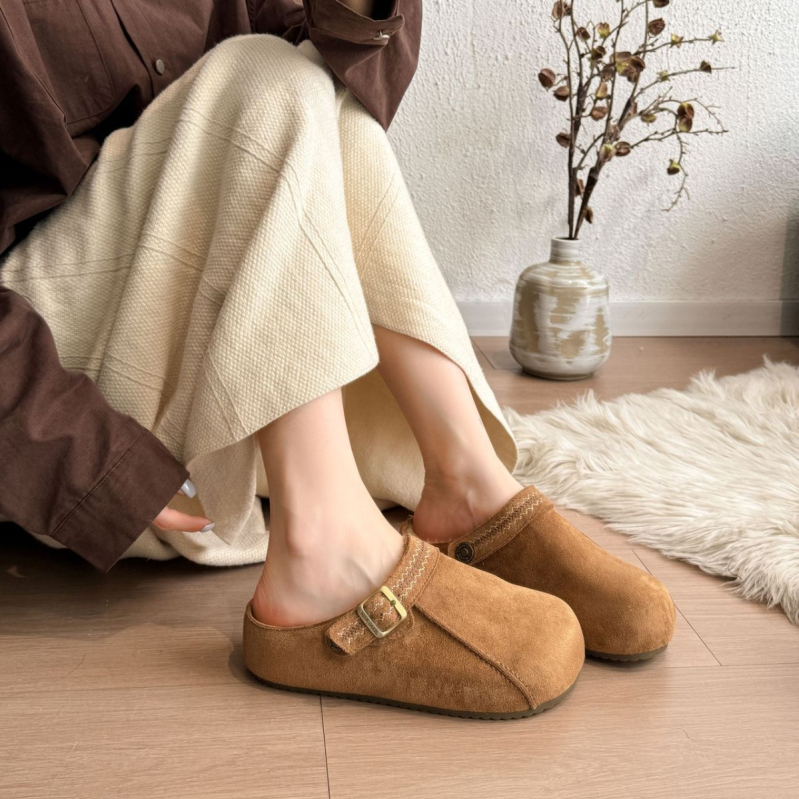 Női Birkenstock-stílusú vastag talpú slip-on cipő, plüss felsőrésszel, belső magasságnövelés, gumírozott talp, kerek orr