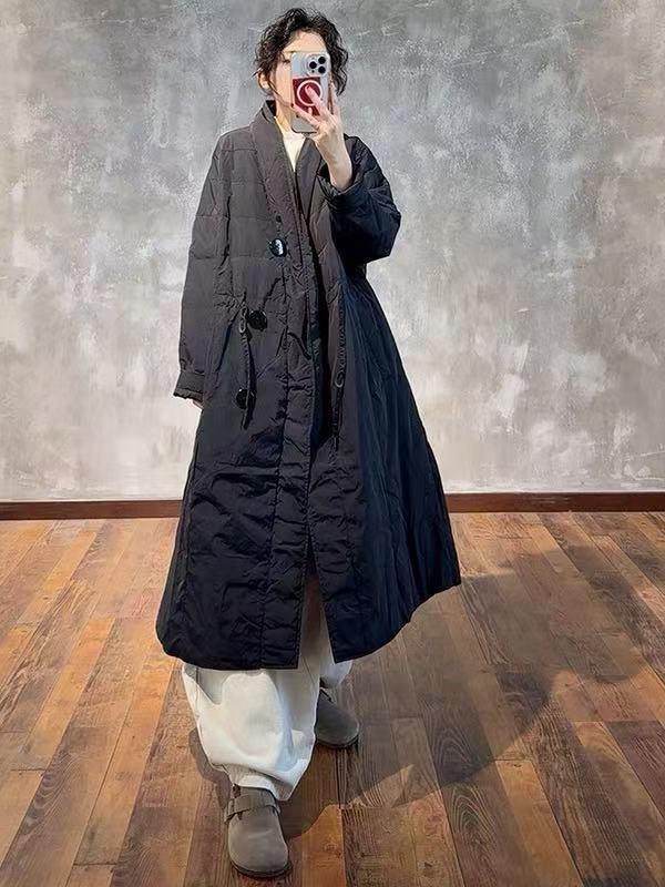 Kongmi dlhý dámsky pérový kabát v literárno-retrom štýle, A-strih, nylonový materiál, 86–90% peria, 101–200 g výplň, bez goliera, Zima 2024