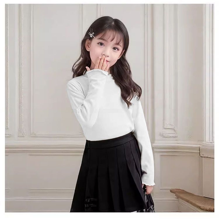 Vaikų terminis bazinis marškinėlis mergaitėms su raukšlėmis kraštuose ir aukštu kaklu, 95% poliesteris, minkšta apdaila, pavasario ir rudens sezonui, amžius 3–8 metų.