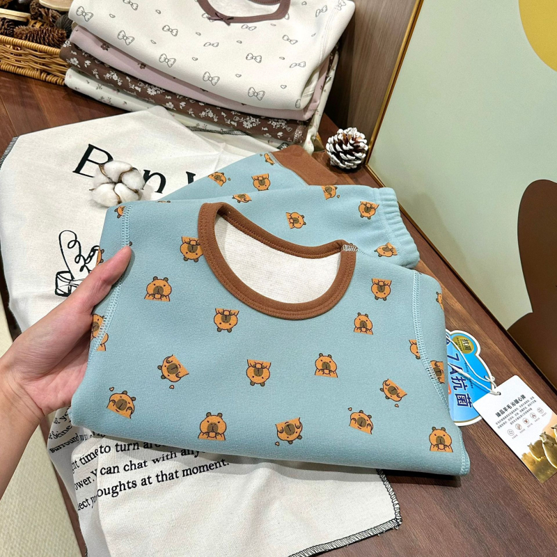 Gyerekek melegítő alsó-felső készlet, vastag műszálkeverék, antibakteriális, nedvességelvezető, hosszú ujjú, kerek nyakú, koreai stílusú osztott dizájn, 3–8 éveseknek, tél