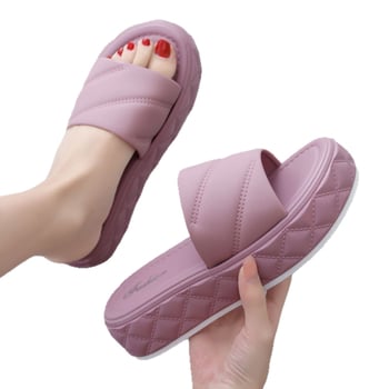 Női egypántos platformos szandál, PVC felsőrész, PVC talp, körkörös orr, bélés nélkül, nyári viselet