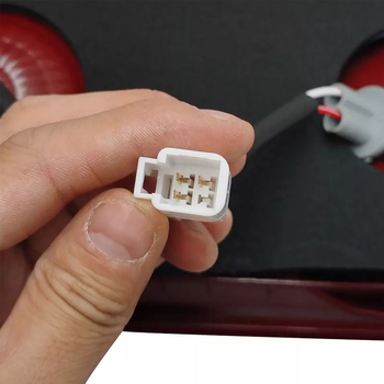 Задна светлина за Toyota Sienna (2006–2010); Модели: 81680AE020, 81680-AE020, TO2802103; 12V; 25W; ABS