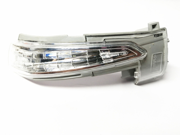 Дясна мигачна светлина LED 4068916/6325J5/6202869 за Peugeot 508/508SW/DS5/C4 Picasso/C5, 13.5V, 0.81