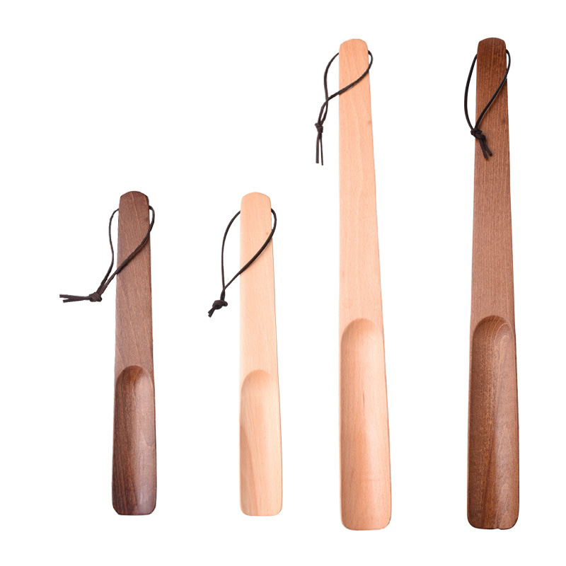 Medinis ilgo rankenos batų įrankis, tiesus dizainas, namų naudojimui; medžiaga: masyvas; prekės ženklas Li can